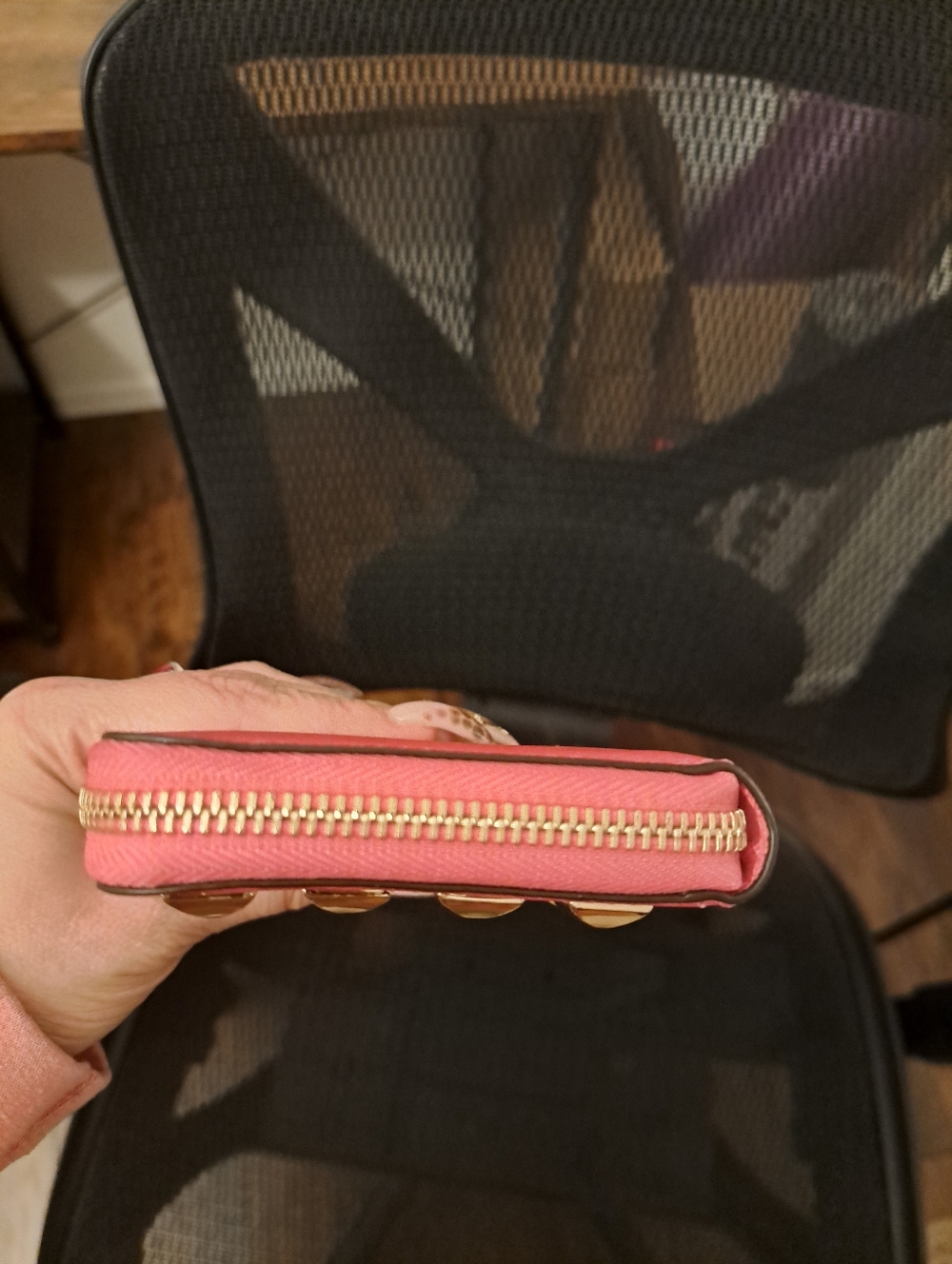 EUC Michael Kors Hot Pink Saffiano Zip Wallet with Gold Studs - Picture 5 of 11